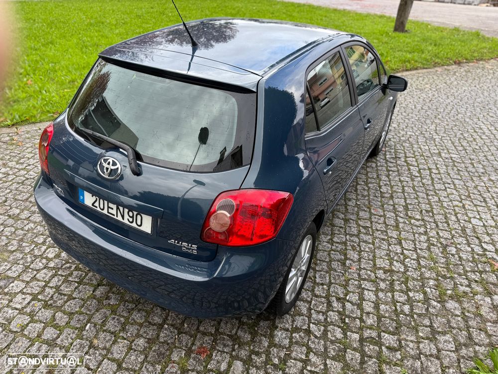 Toyota Auris 1.4 D-4D AC - 4