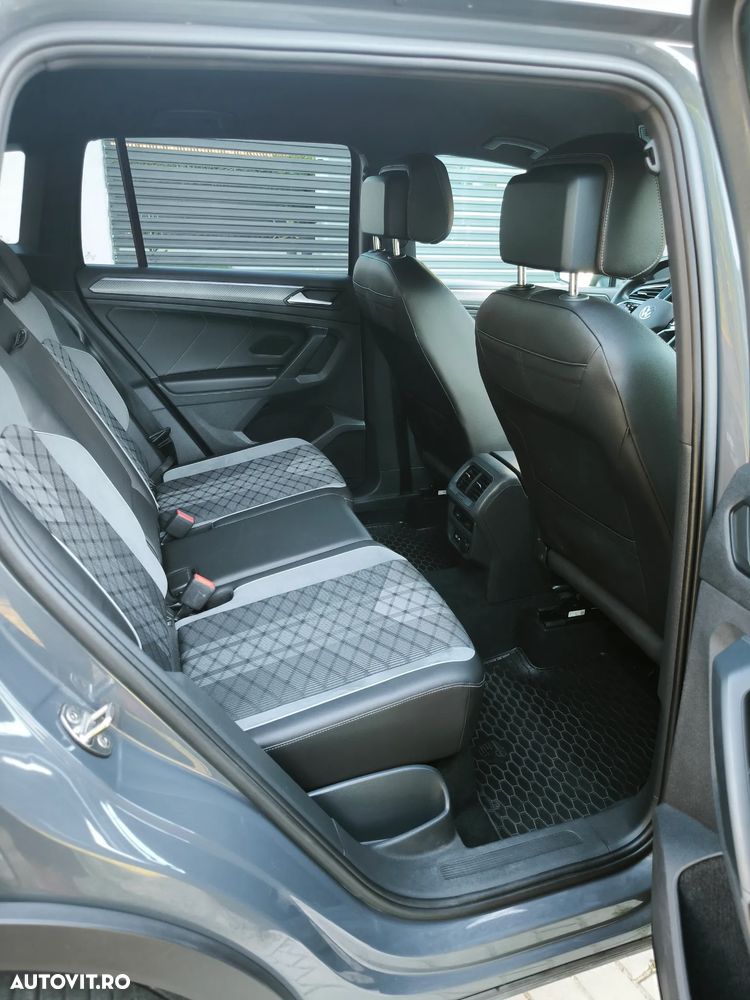 Volkswagen Tiguan 2.0 TDI SCR DSG 4Motion R-Line - 12