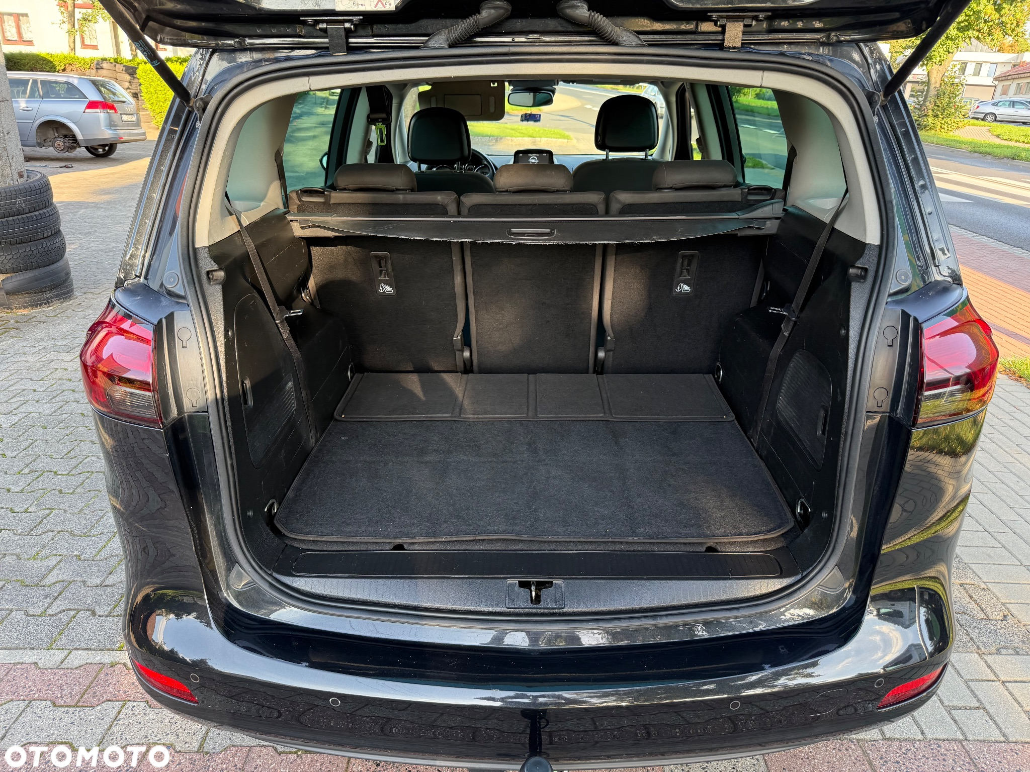 Opel Zafira 1.4 T Cosmo EcoFLEX S&S EU6 - 32