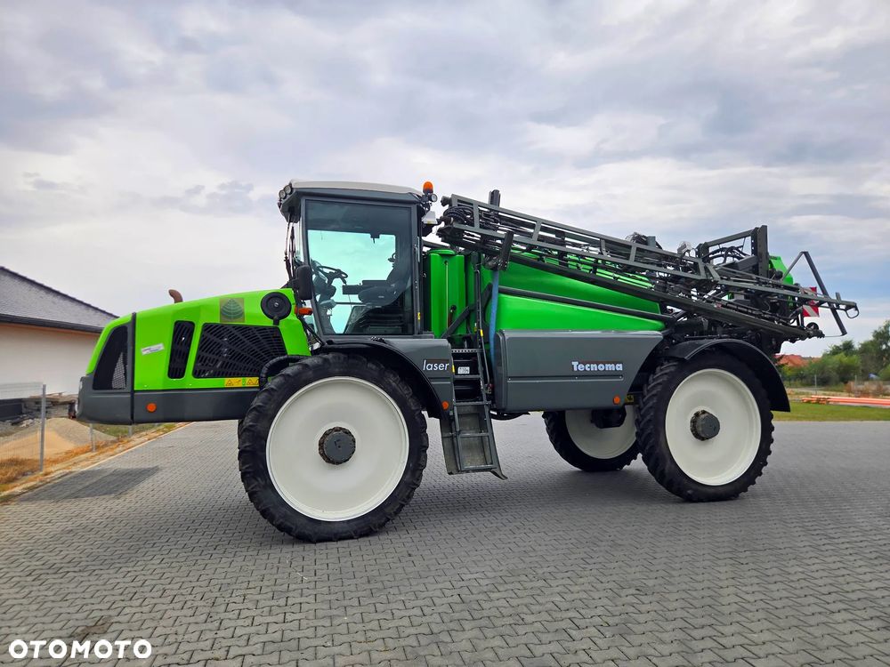 Tecnoma Laser 4240 2015 rok , 24M,  GPS, 4000 mtg,  Nie Malowany, Stan Idealny - 2
