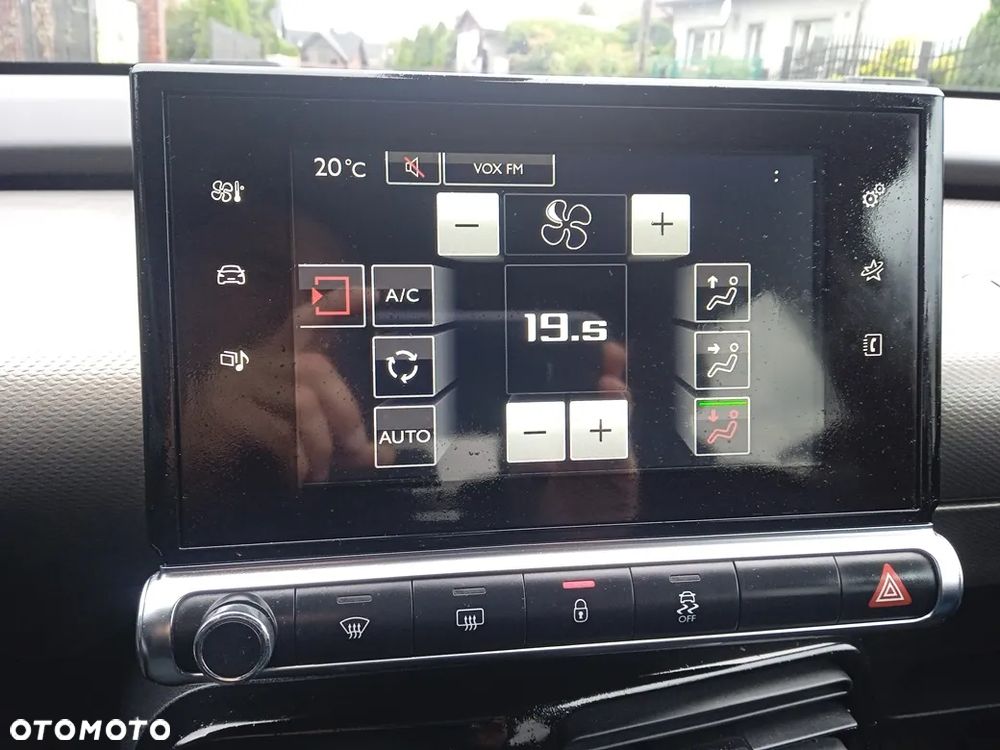 Citroën C4 Cactus - 17