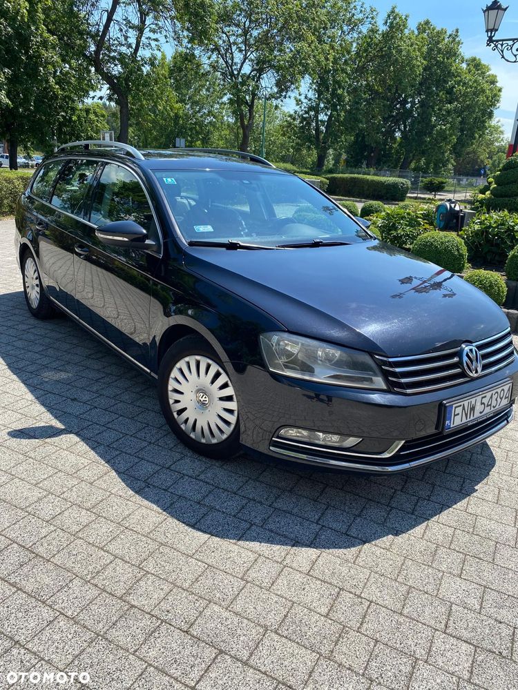 Volkswagen Passat 2.0 Blue TDI SCR Comfortline - 8
