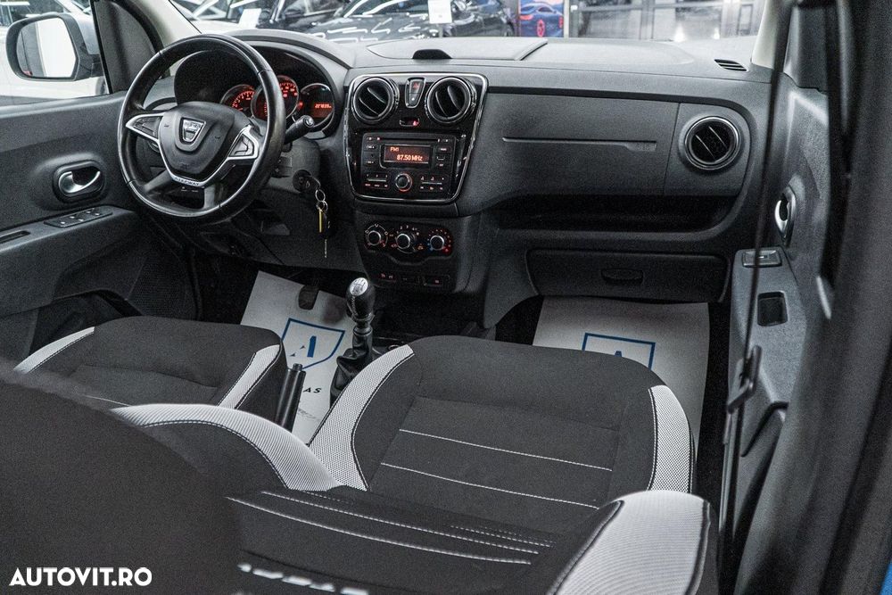 Dacia Lodgy 1.5 dCi Stepway - 2