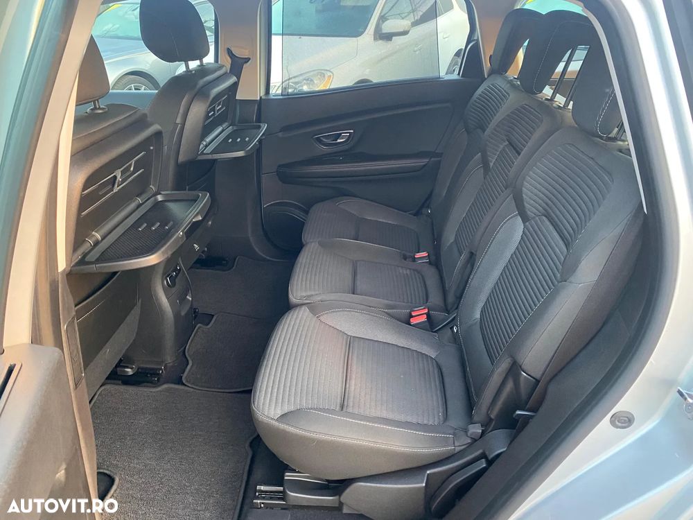 Renault Grand Scenic - 6