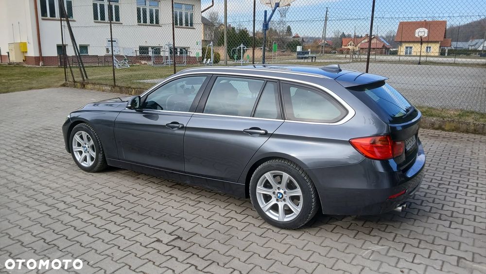 BMW Seria 3 330d Sport-Aut Luxury Line - 8