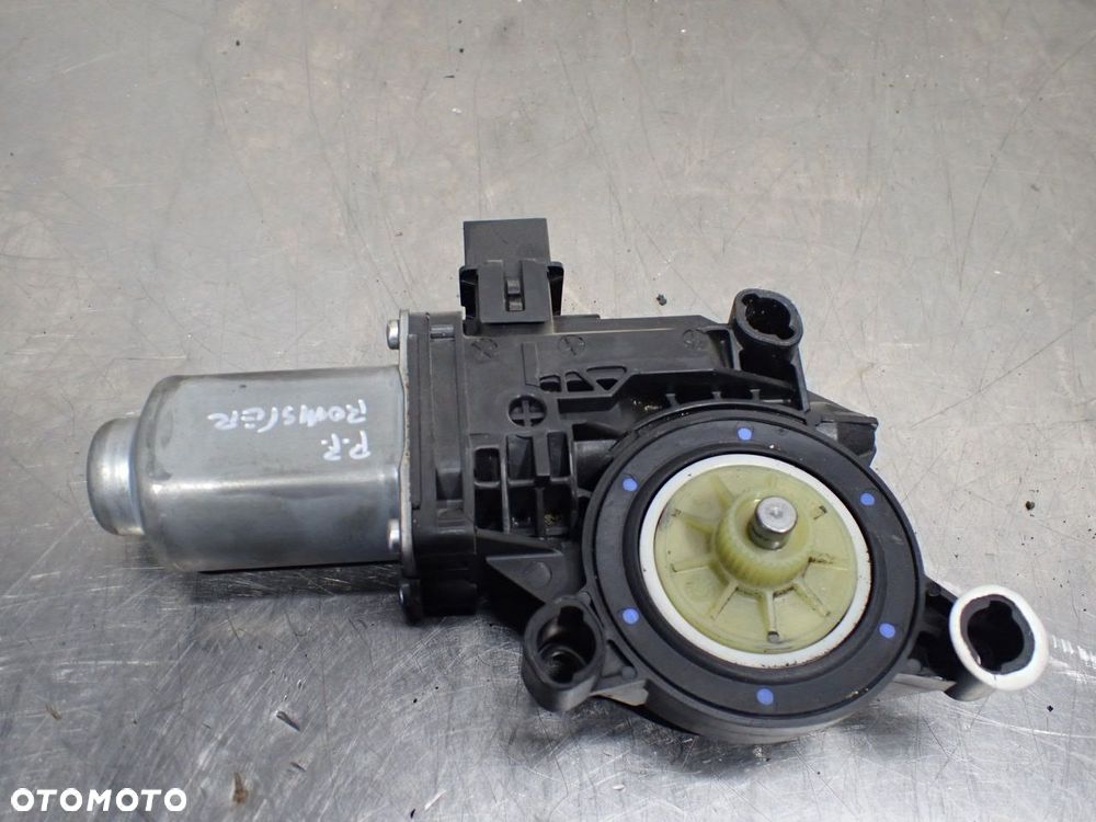 SILNICZEK SZYB PRAWY PRZÓD SKODA ROOMSTER PREMIA 1.4 6Q2959801F - 1