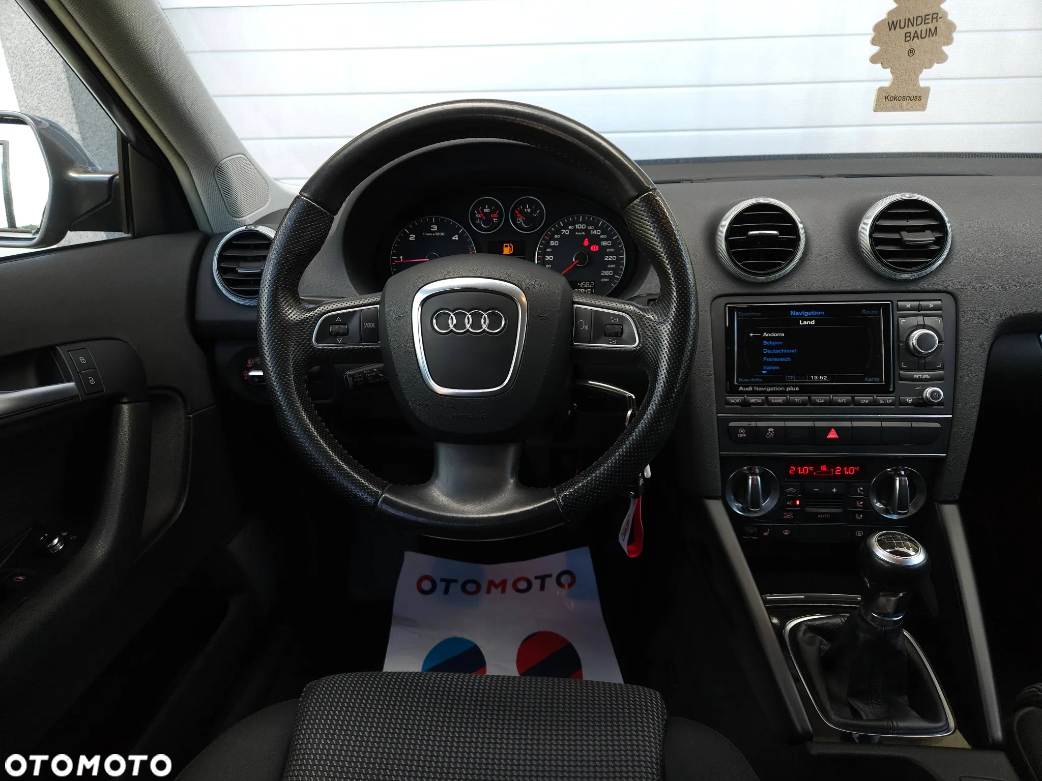 Audi A3 Sportback 2.0 TDI DPF S line Sportpaket - 24