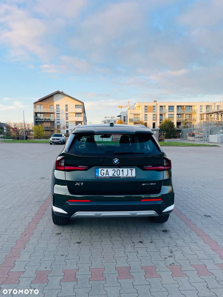 BMW X1 sDrive18d xLine sport - 7