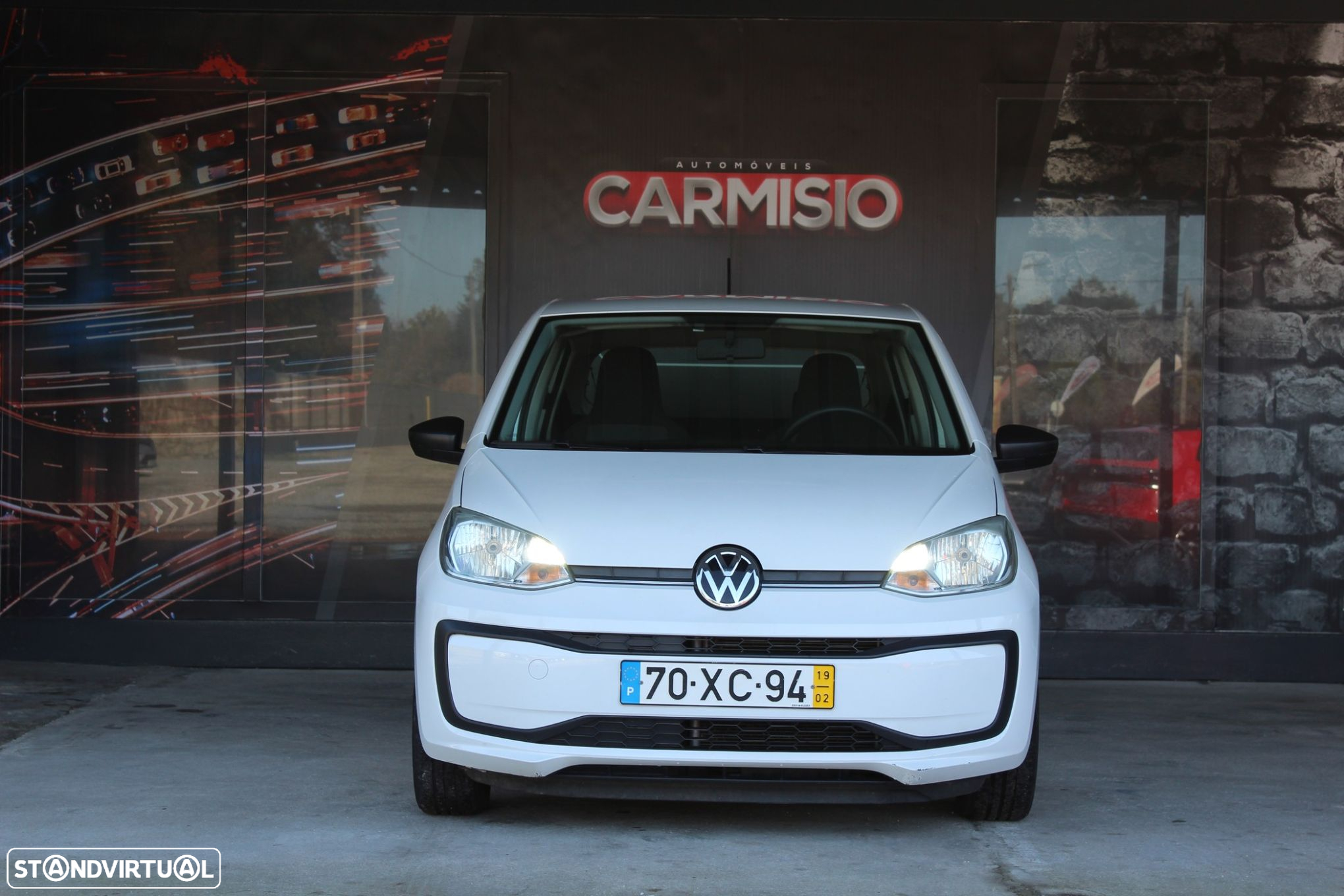 VW Up! - 8
