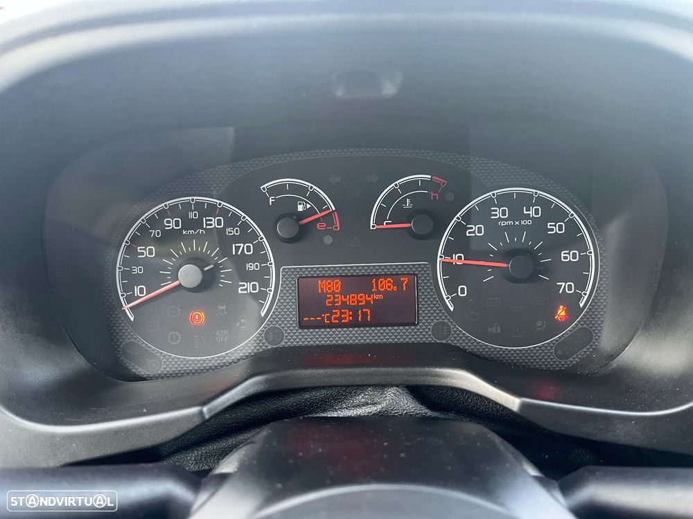 Peugeot Bipper c/ AC - 17