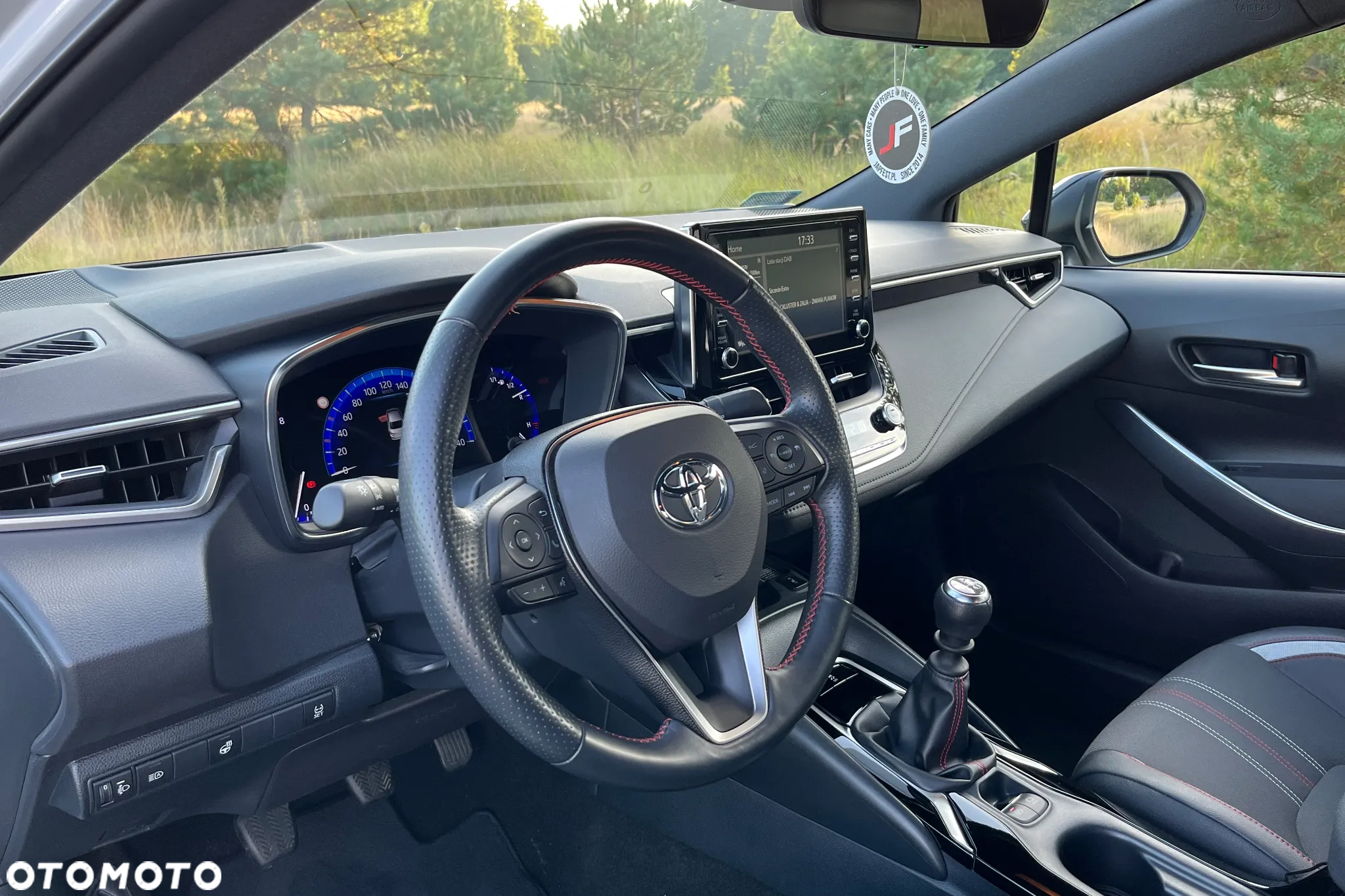 Toyota Corolla 1.6 GR Sport - 26