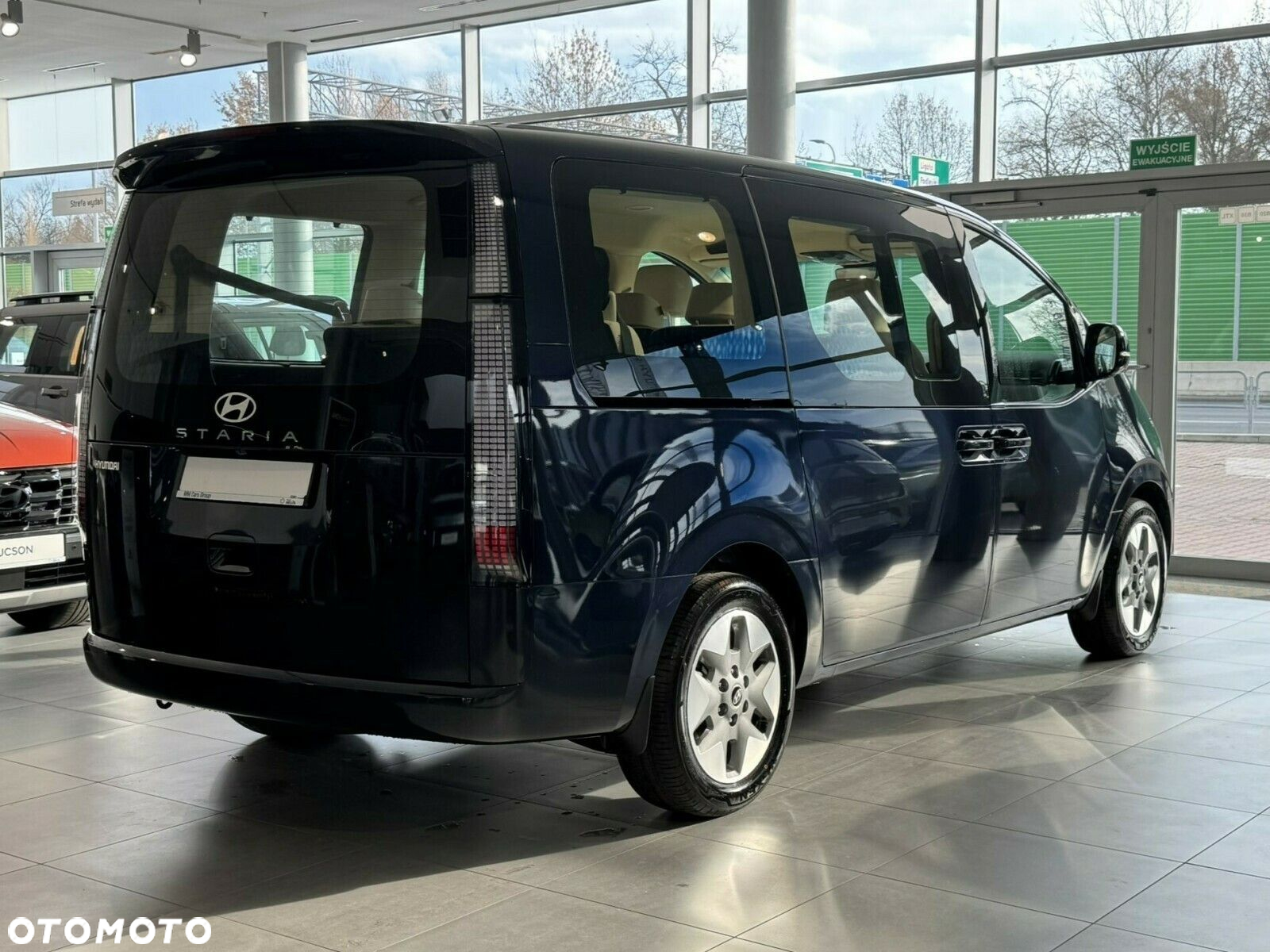 Hyundai Staria - 5
