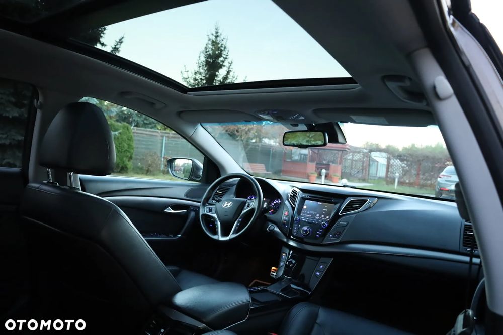 Hyundai i40 Kombi 1.7 CRDi DCT Premium - 15