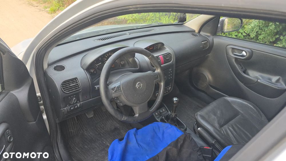 Opel Corsa - 7