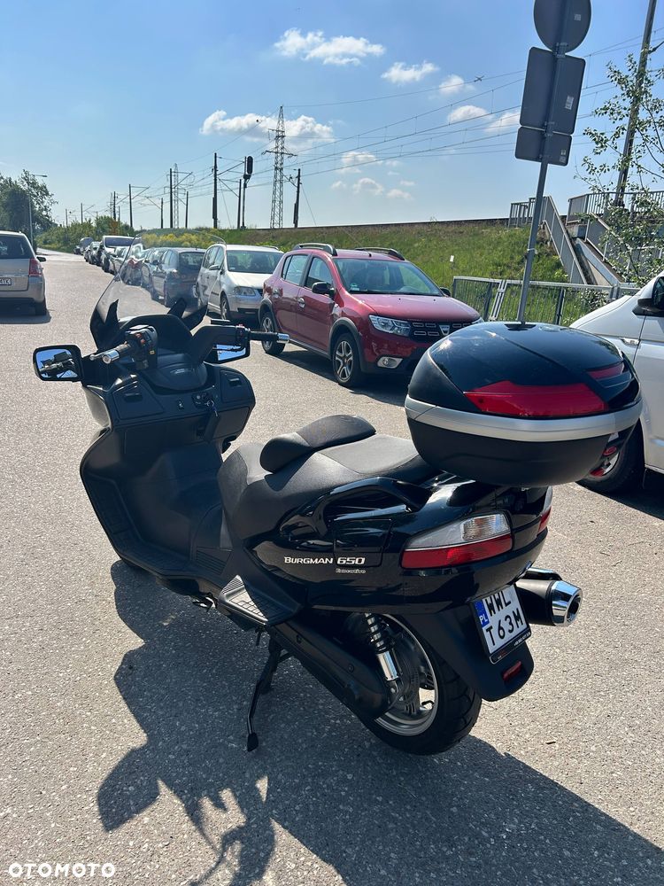Suzuki Burgman - 9
