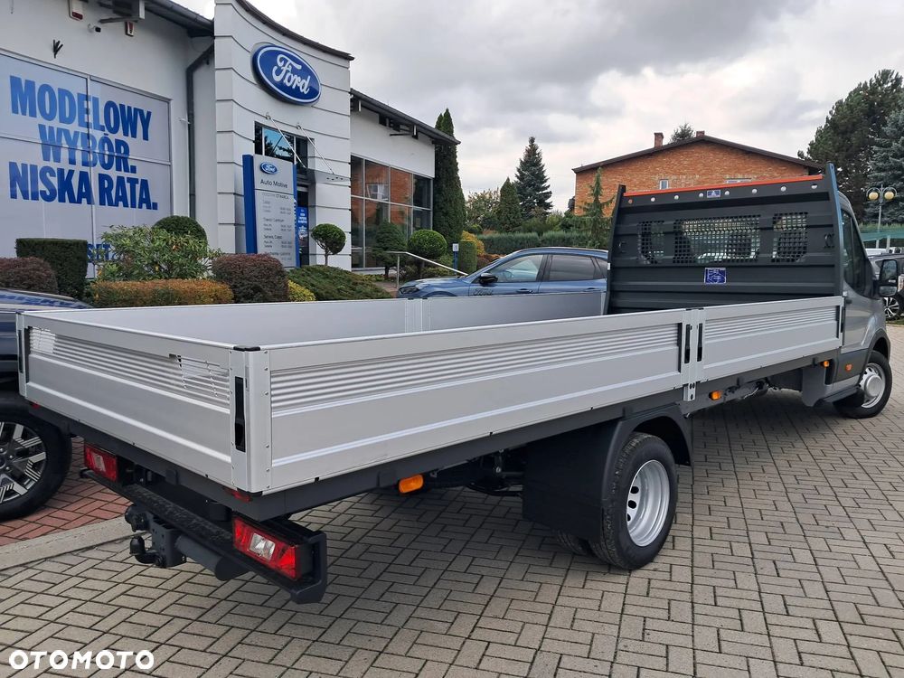 Ford Transit - 10