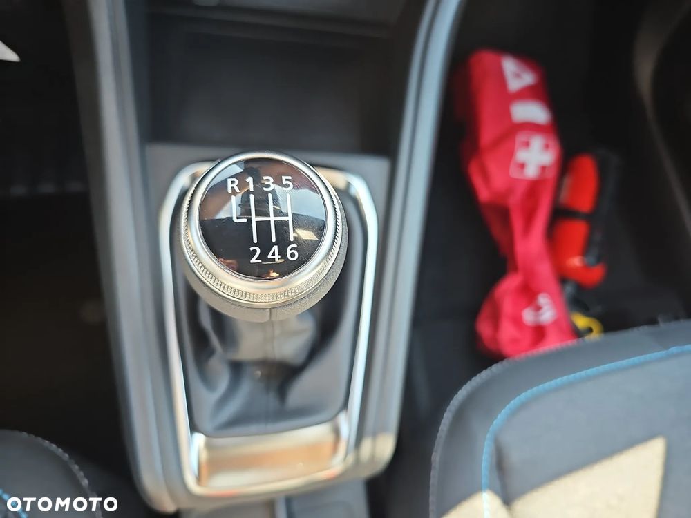 Renault Captur 1.0 TCe Evolution - 19