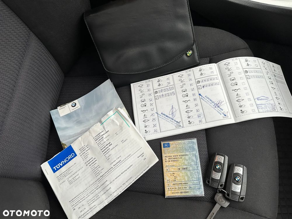 BMW Seria 3 318d DPF Edition Exclusive - 26