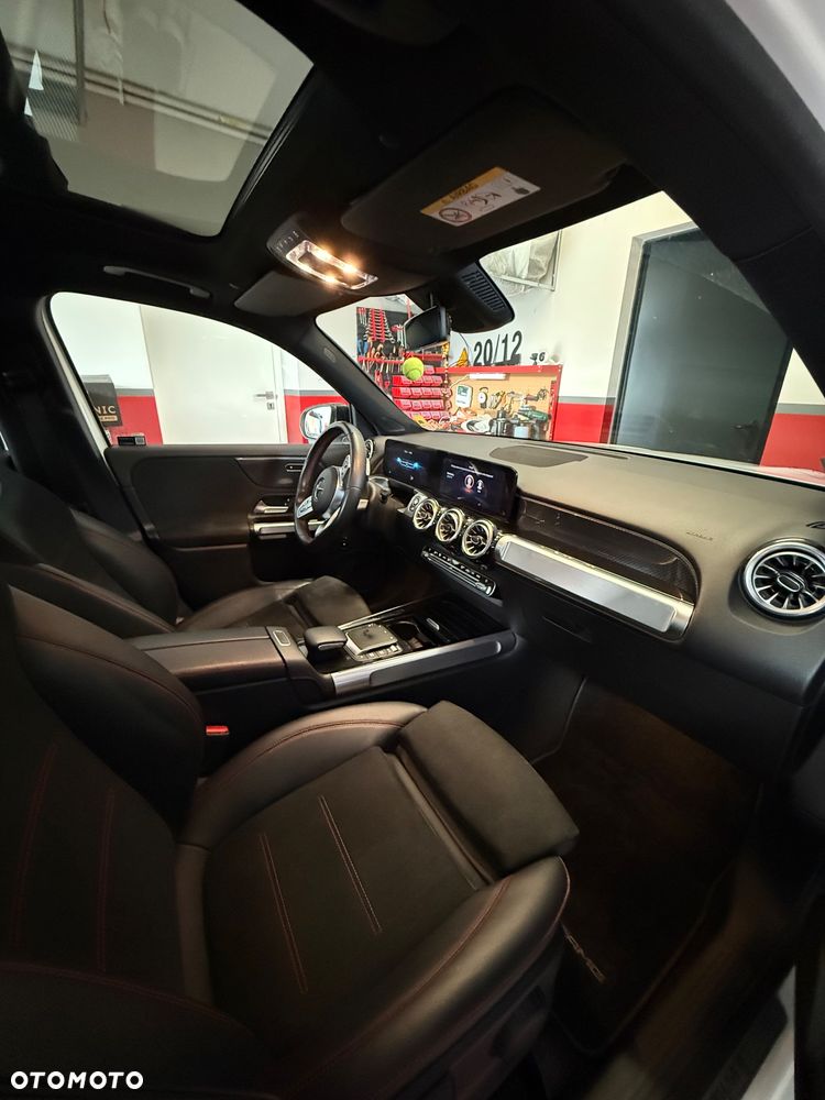 Mercedes-Benz GLB 250 4-Matic AMG Line 8G-DCT - 7
