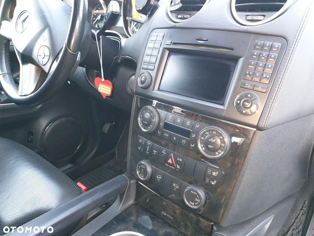 Mercedes-Benz GL 450 CDI - 17
