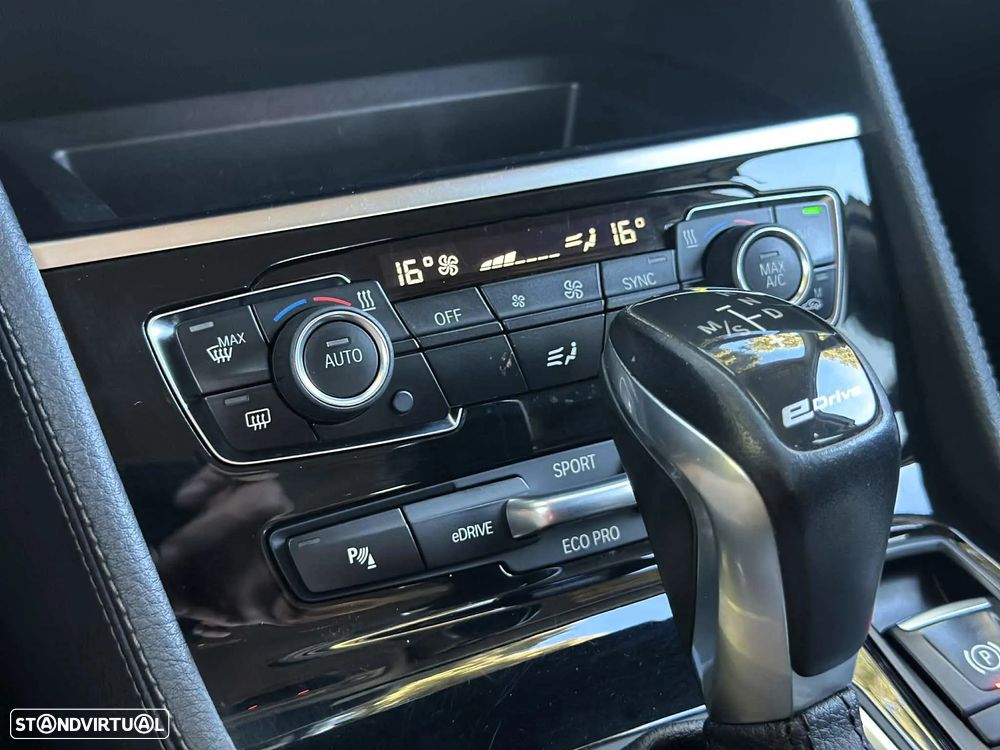 BMW 225xe Active Tourer Line Sport - 33