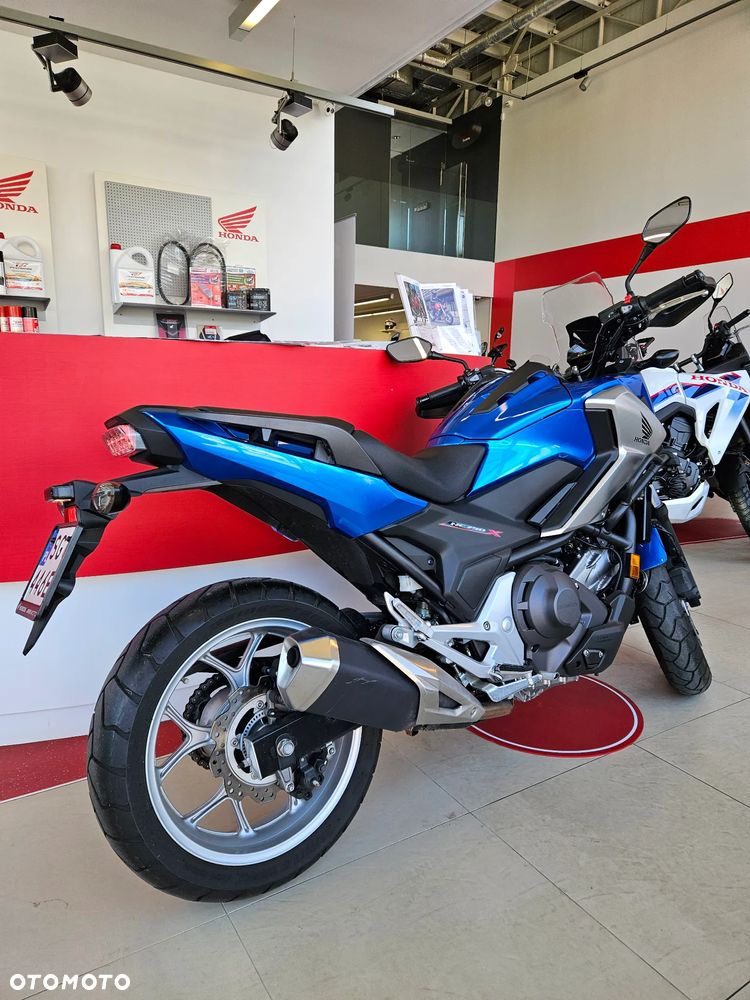 Honda NC - 8
