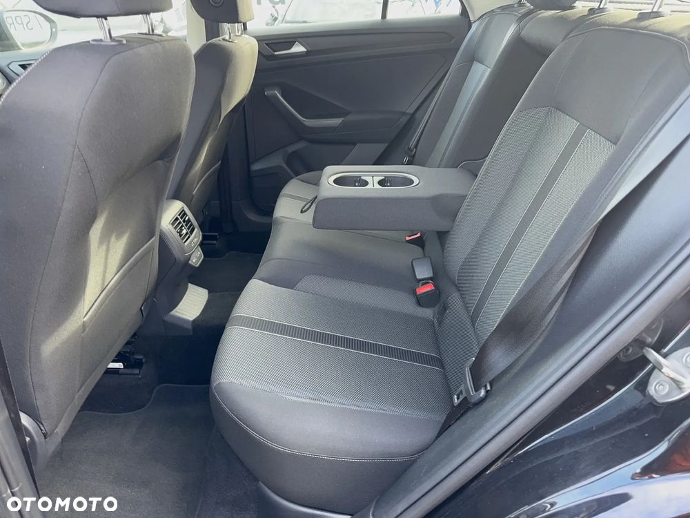 Volkswagen T-Roc 1.5 TSI Life DSG - 16