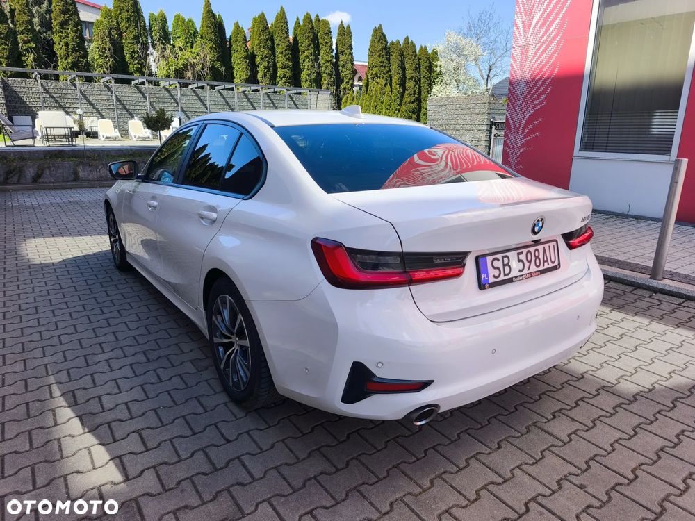 BMW Seria 3 318i Advantage - 3