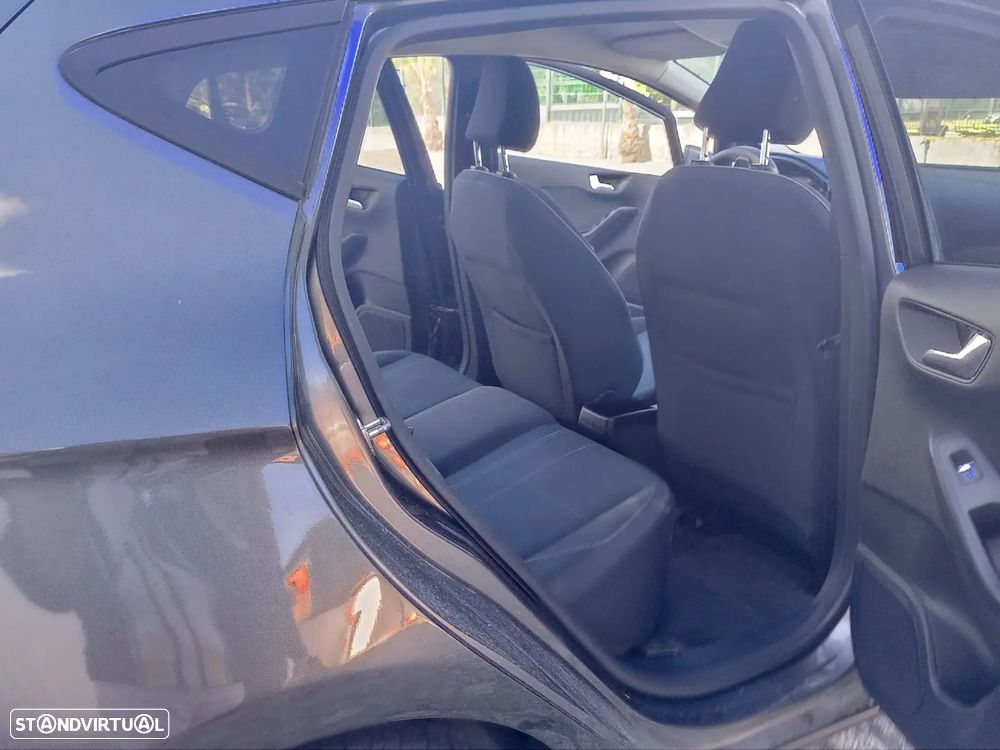 Ford Fiesta - 6