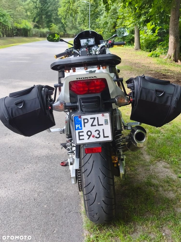 Honda CB - 9