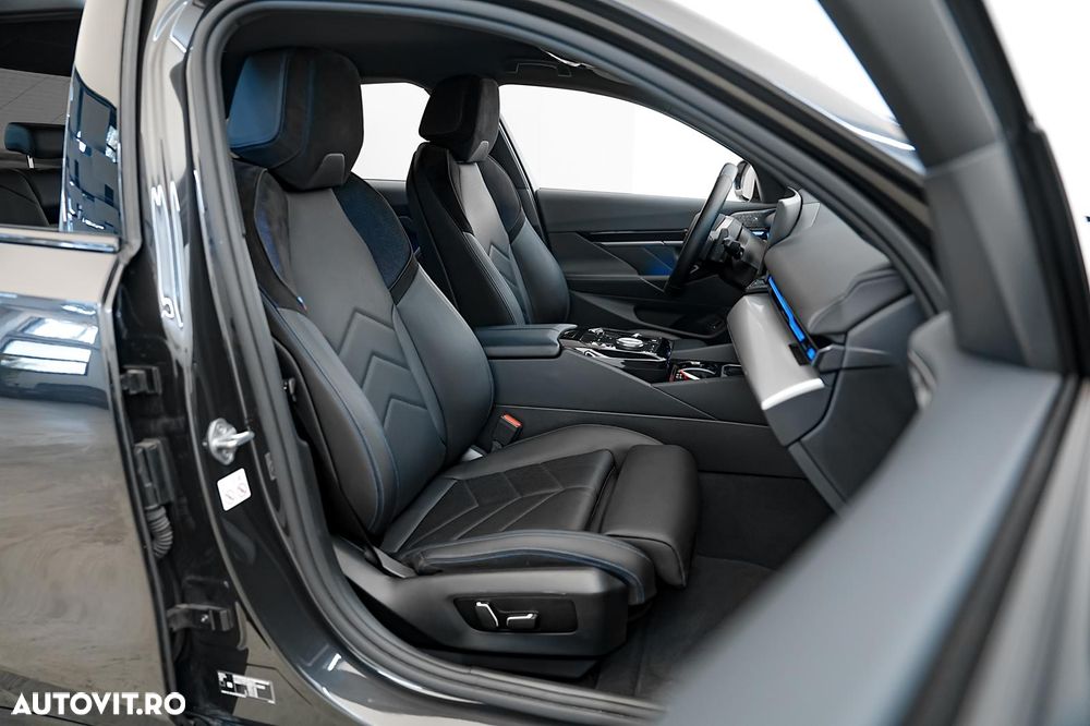 BMW Seria 5 530e Aut. - 15
