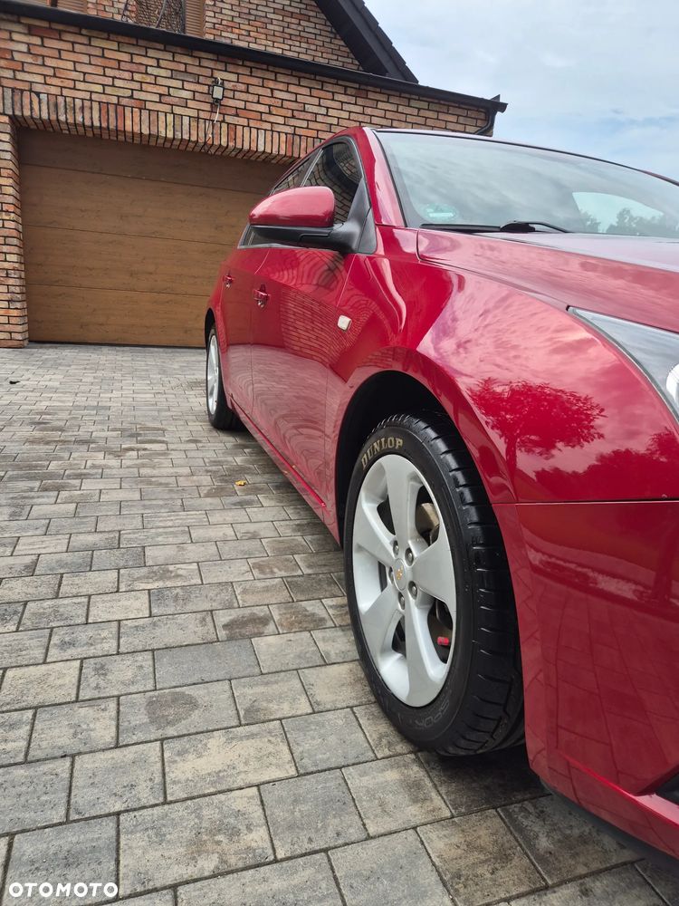 Chevrolet Cruze 1.8 LTZ+ - 5
