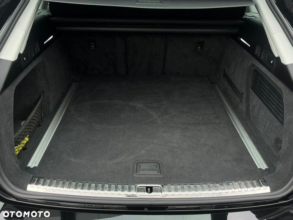 Audi A6 Avant 40 TDI quattro S tronic - 12