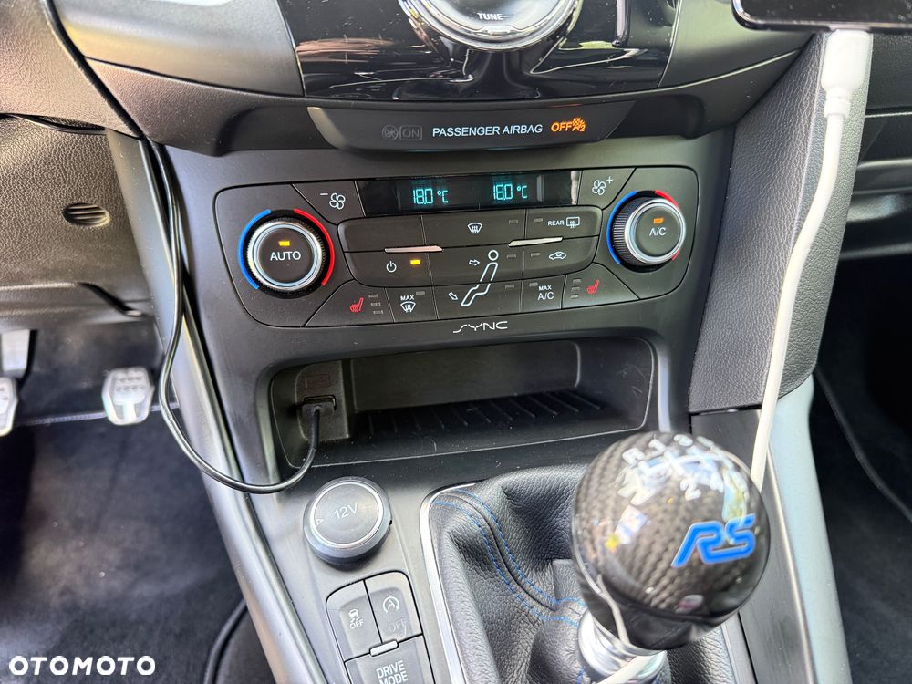Ford Focus - 39