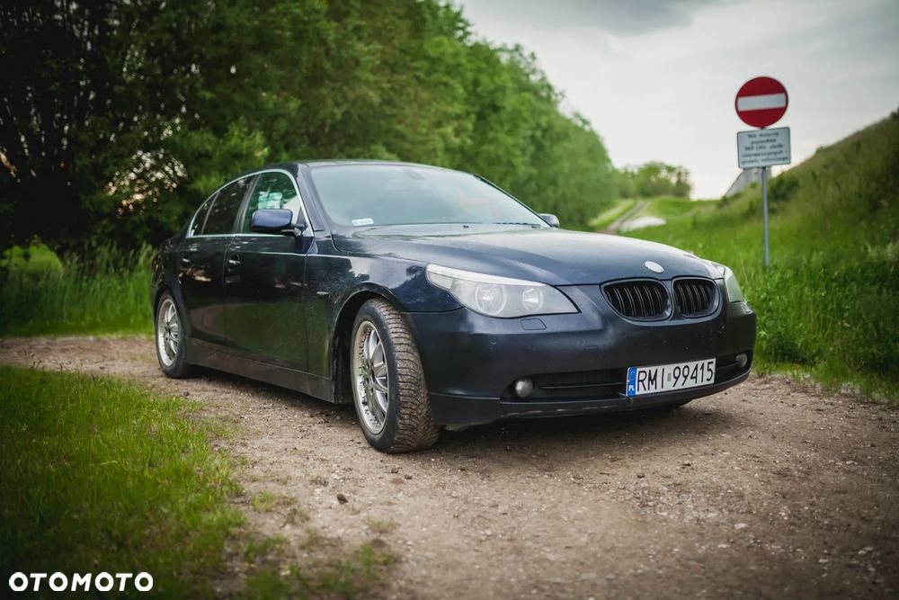 BMW Seria 5 520i - 1