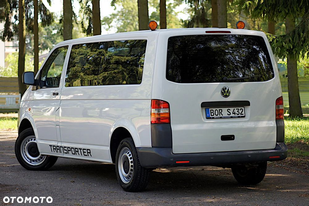 Volkswagen Transporter Caravelle Lang Trendline - 18