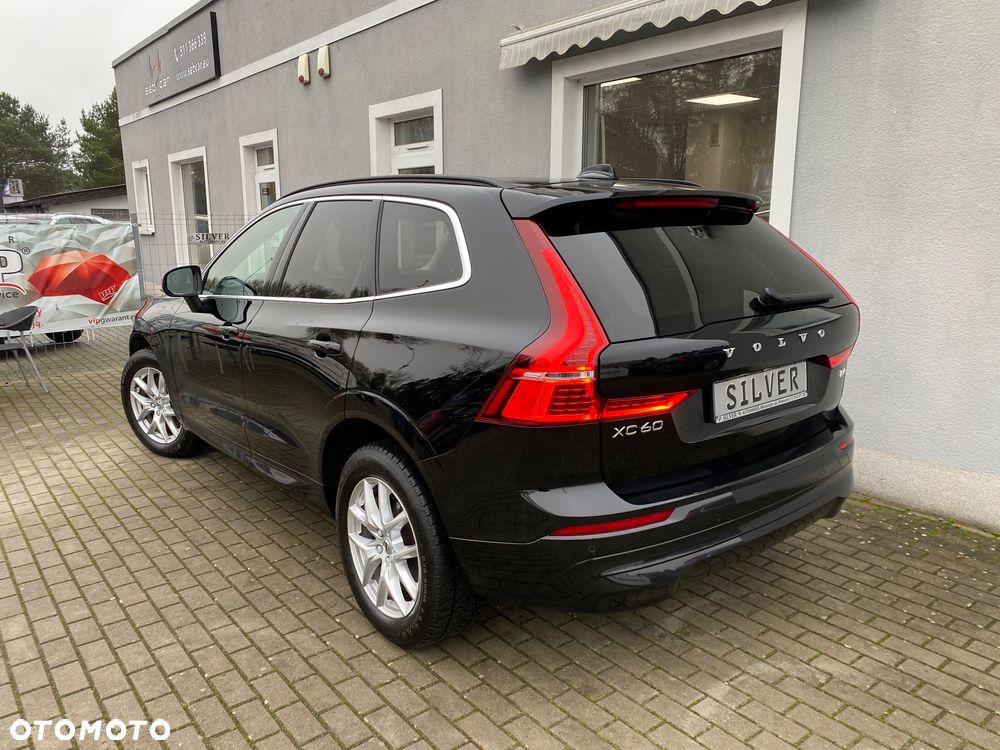 Volvo XC 60 B4 D Core - 11