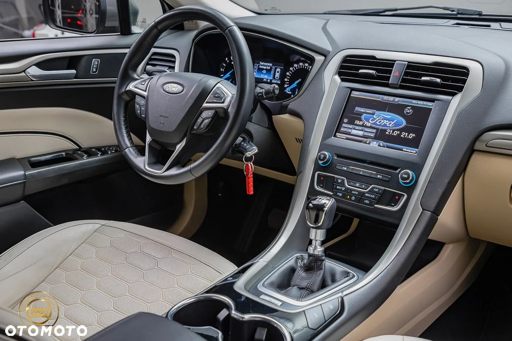 Ford Mondeo 2.0 EcoBlue Titanium - 16