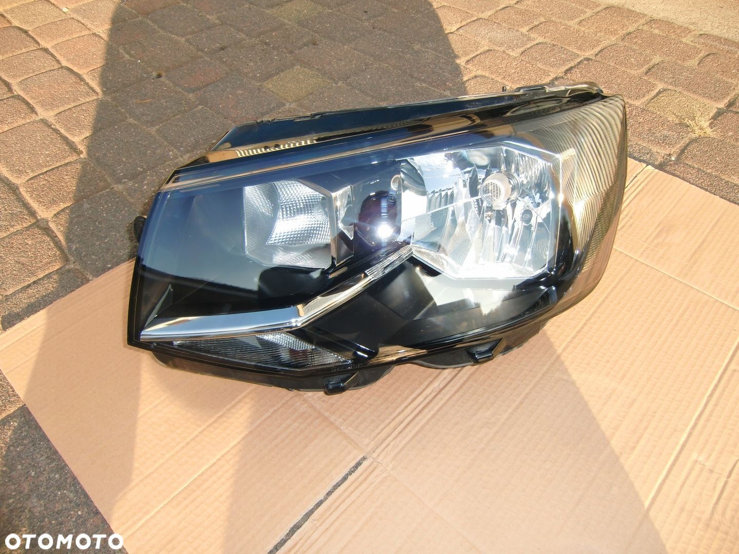 LAMPA LEWA VW T 6 T6 EUROP ŁADNA 7E1941015AD - 1