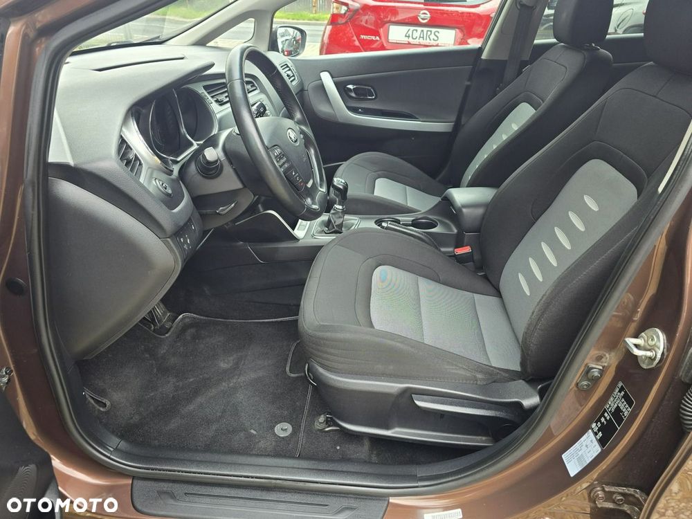 Kia Ceed - 6