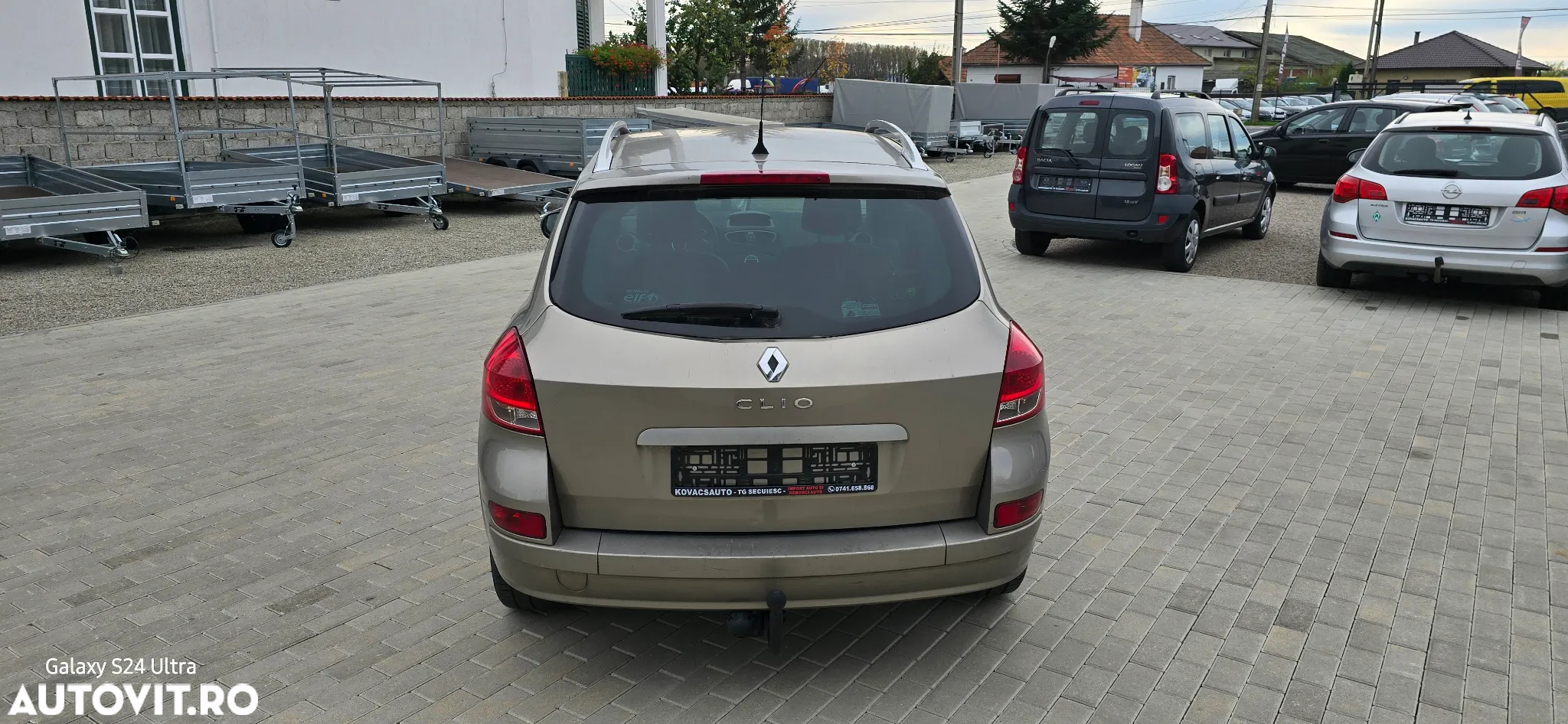 Renault Clio 1.5 dCi 85 FAP Grandtour Luxe - 15