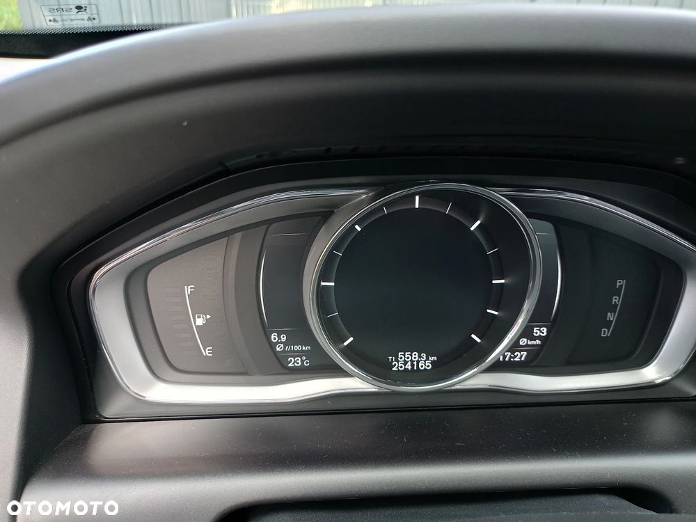 Volvo XC 60 D4 AWD Summum - 23