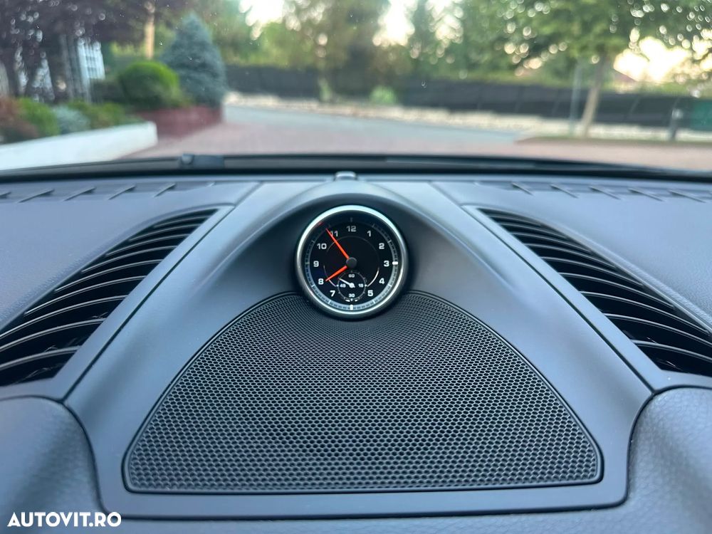 Porsche Cayenne Platinum Edition - 21
