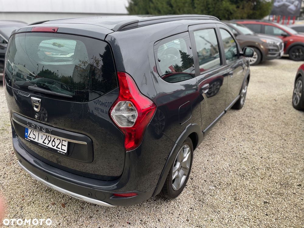 Dacia Lodgy 1.3 TCe Stepway S&S - 4