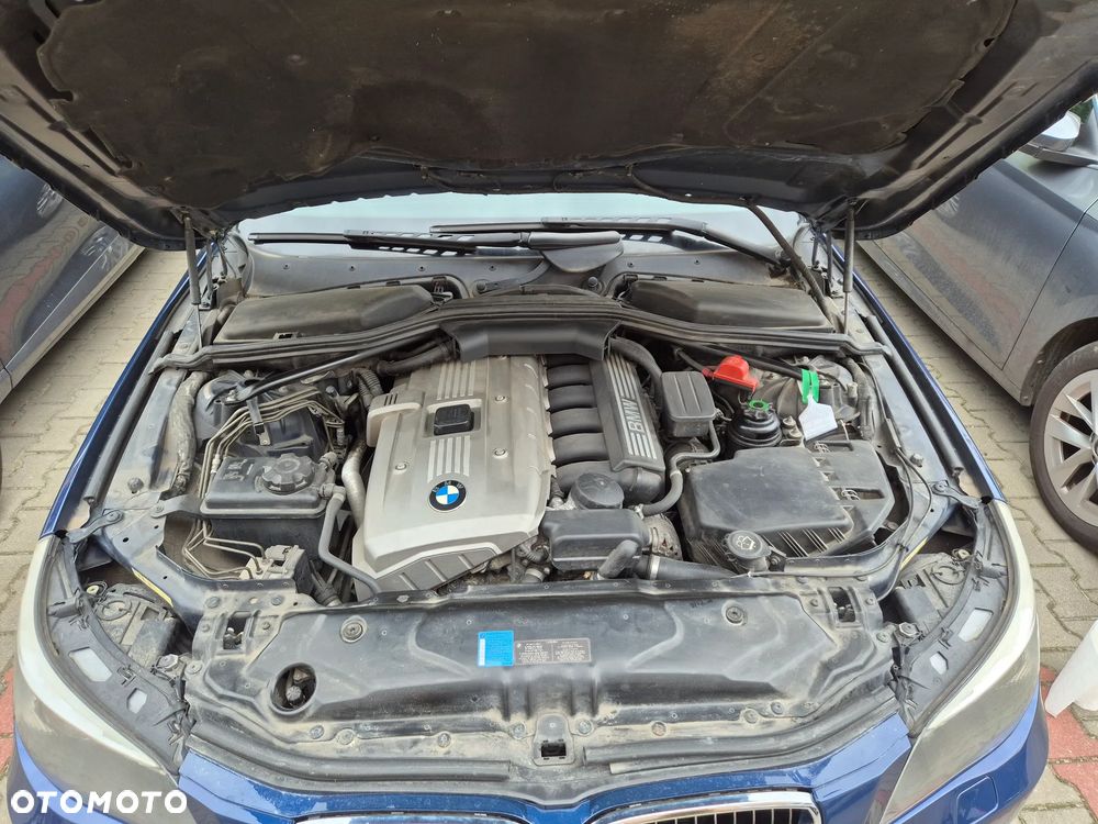 BMW Seria 5 530i - 8
