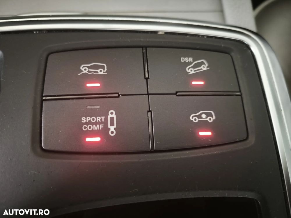 Mercedes-Benz ML 350 BlueTEC 4MATIC Aut - 17