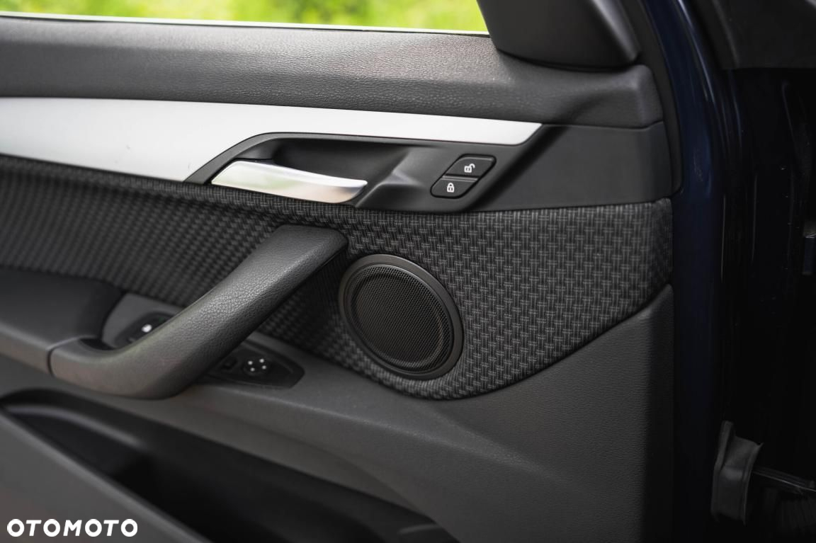 BMW X1 - 26