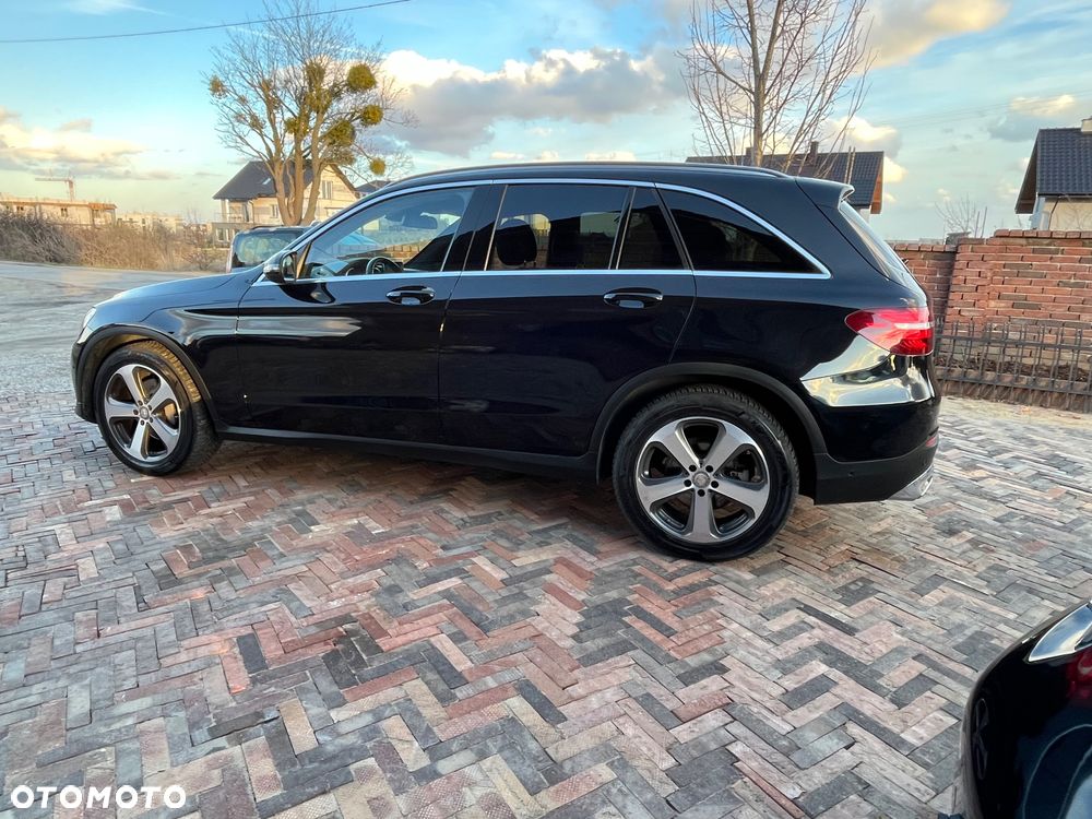 Mercedes-Benz GLC 220 d 4-Matic - 16