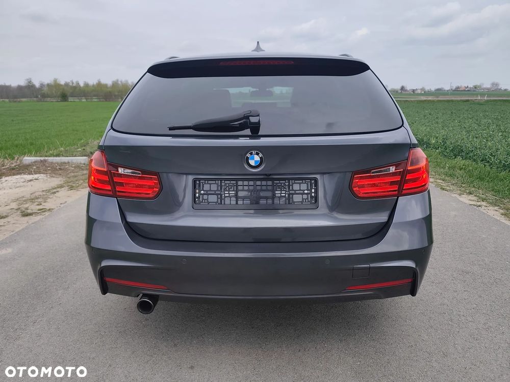 BMW Seria 3 320d xDrive Edition M Sport Shadow - 6