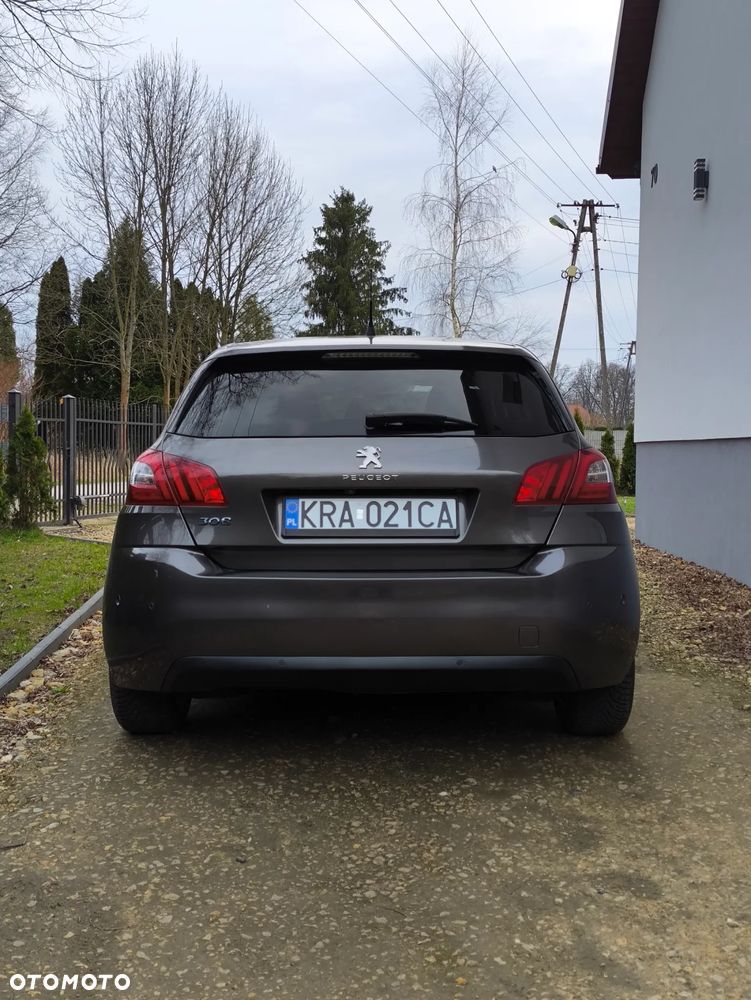 Peugeot 308 PureTech 110 Stop & Start Active - 11